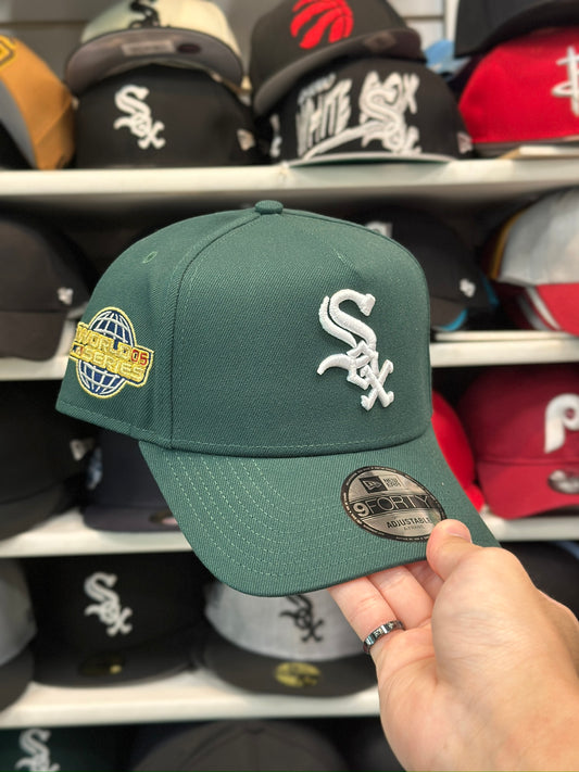 Chicago White Sox MLB '05 World Series A-Frame Snapback | New Era 9FORTY Snap | Dark Green - Pink Under Brim