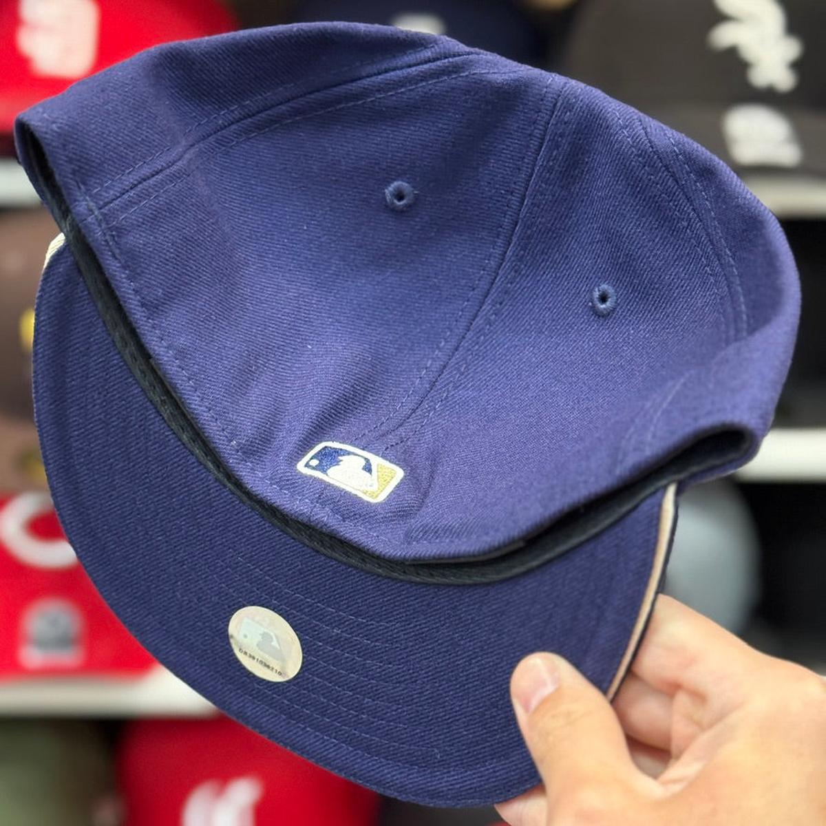 New Era San Diego Padres 'Large Logo' Navy 59FIFTY Fitted Hat - Product Image