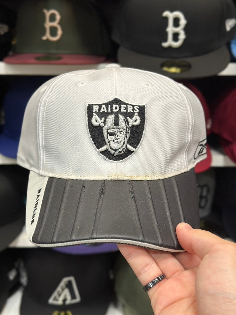 Oakland Raiders NFL Ball Cap | Vintage Reebok | Gray