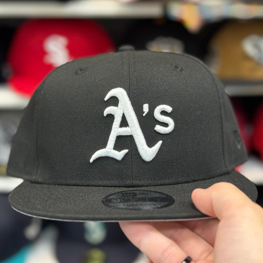 New Era Oakland Athletics Black 9FIFTY Snapback - Product Image