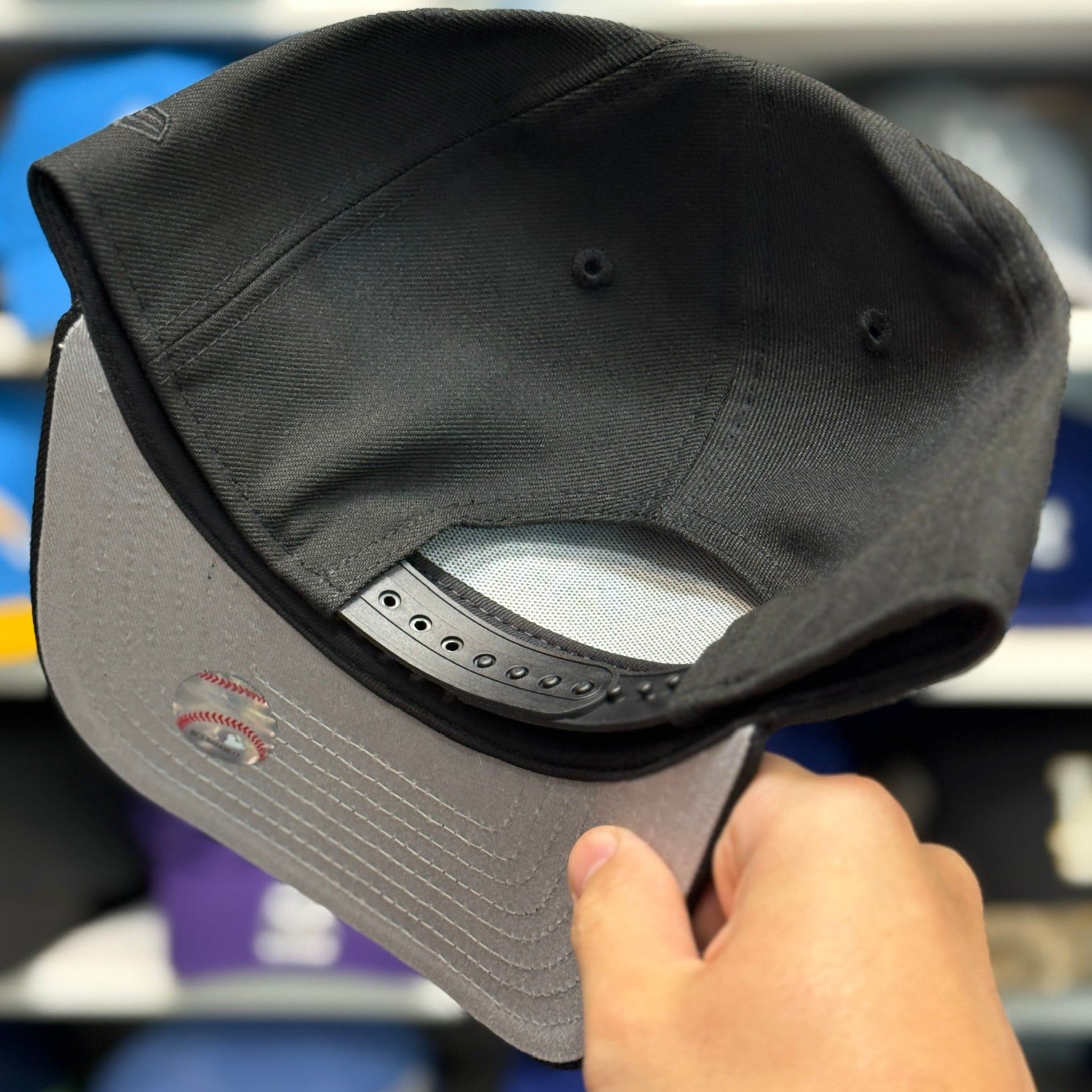 New Era Los Angeles Dodgers '40th Anniversary' A-Frame Metallic Red 9FIFTY Snapback - Product Image