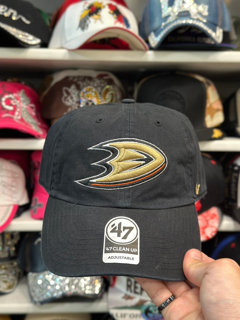 Anaheim Ducks NHL Dad Cap | '47 Brand Clean Up Adjustable Curve Hat | Black