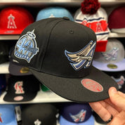 Los Angeles Angels '40th Anniversary' Black/White Mitchell & Ness Snapback - Product Image