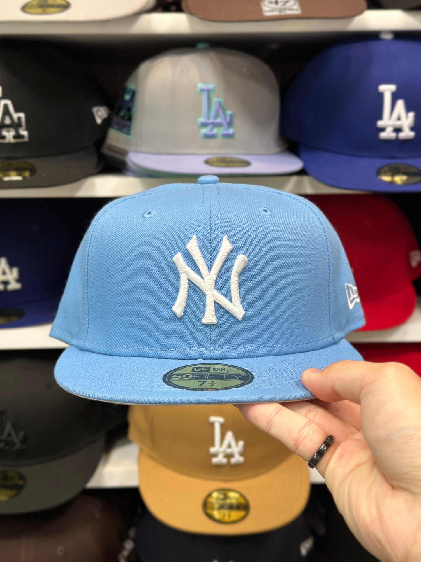 New York Yankees MLB Fitted Hat | New Era 59FIFTY Sized Cap | Light Blue