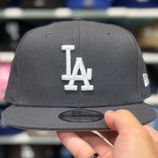 New Era Los Angeles Dodgers Charcoal 9FIFTY Adjustable Snapback Hat