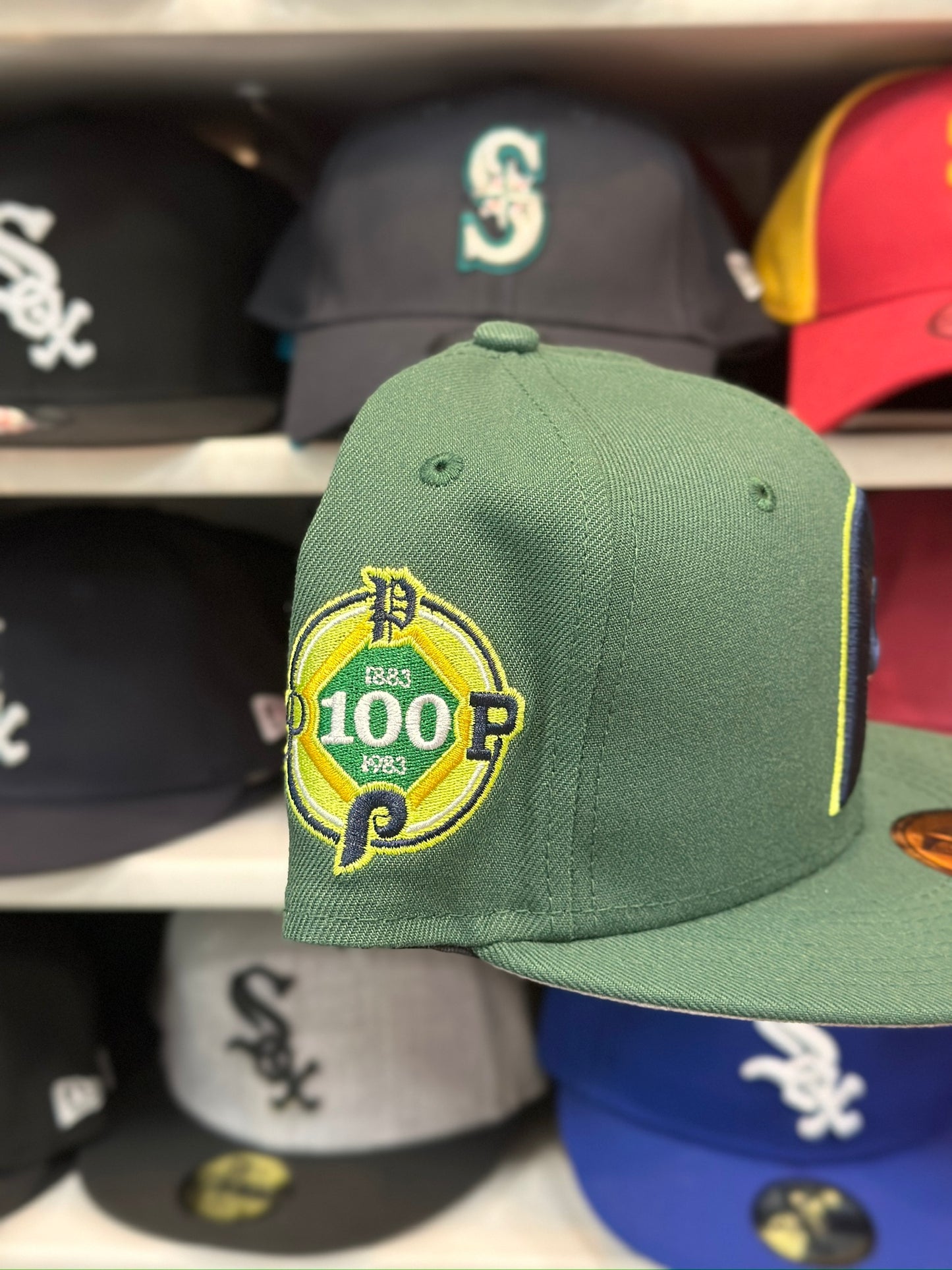 Philadelphia Phillies MLB '100 Years Side' Patch | New Era 59FIFTY Fitted Cap | Green