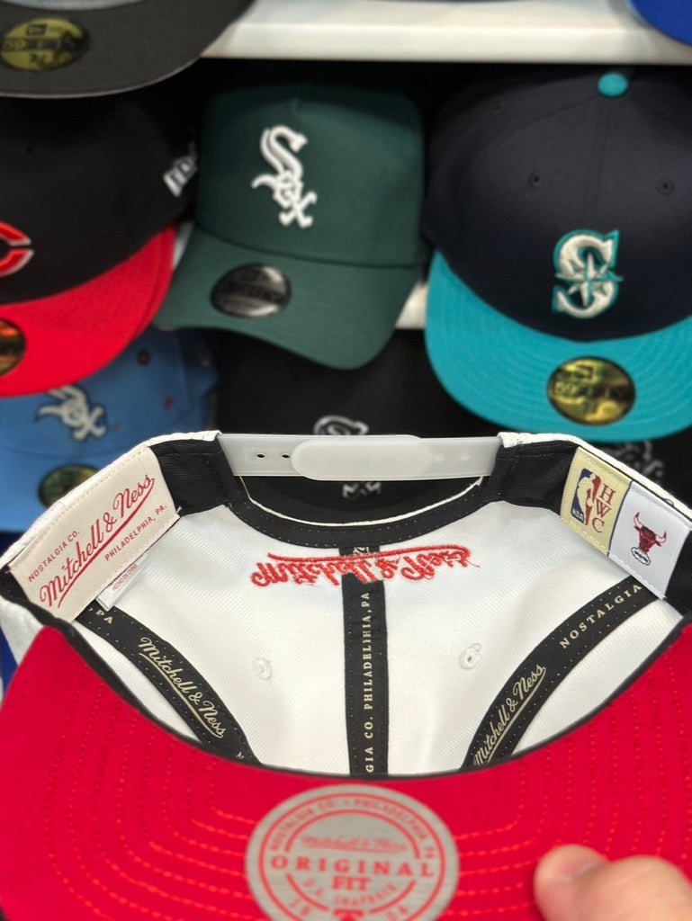 Chicago Bulls Multi Texture Snapback | Mitchell & Ness Original Fit | RARE