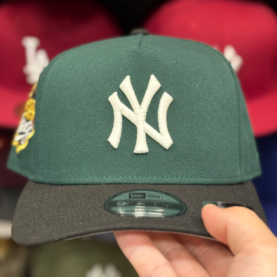 New Era New York Yankees '1999 World Series' A-Frame Dark Green/Black 9FIFTY Snapback - Product Image