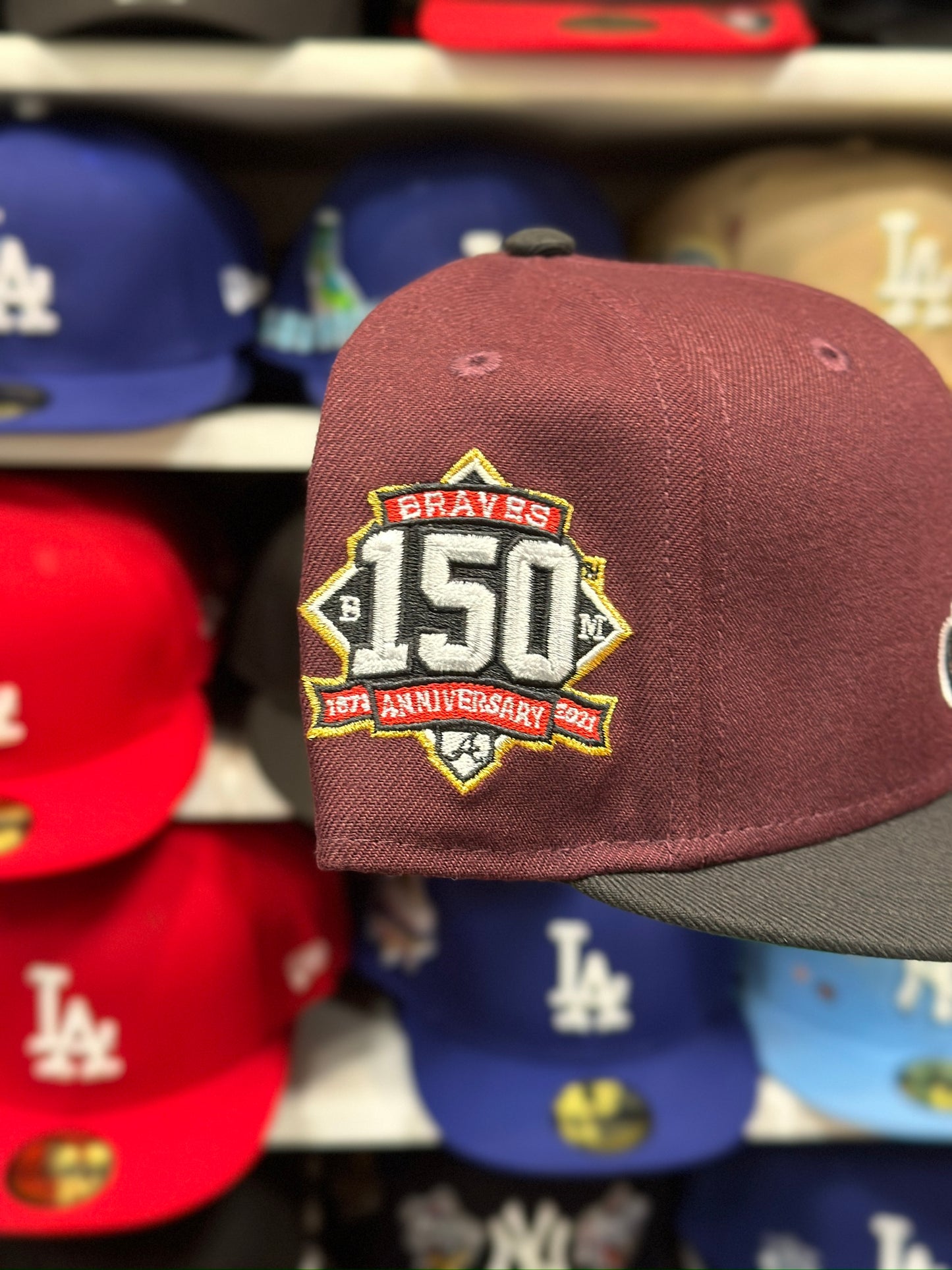 Atlanta Braves MLB '150th Anniversary' Patch| New Era 59FIFTY Fitted Cap | Maroon/Black