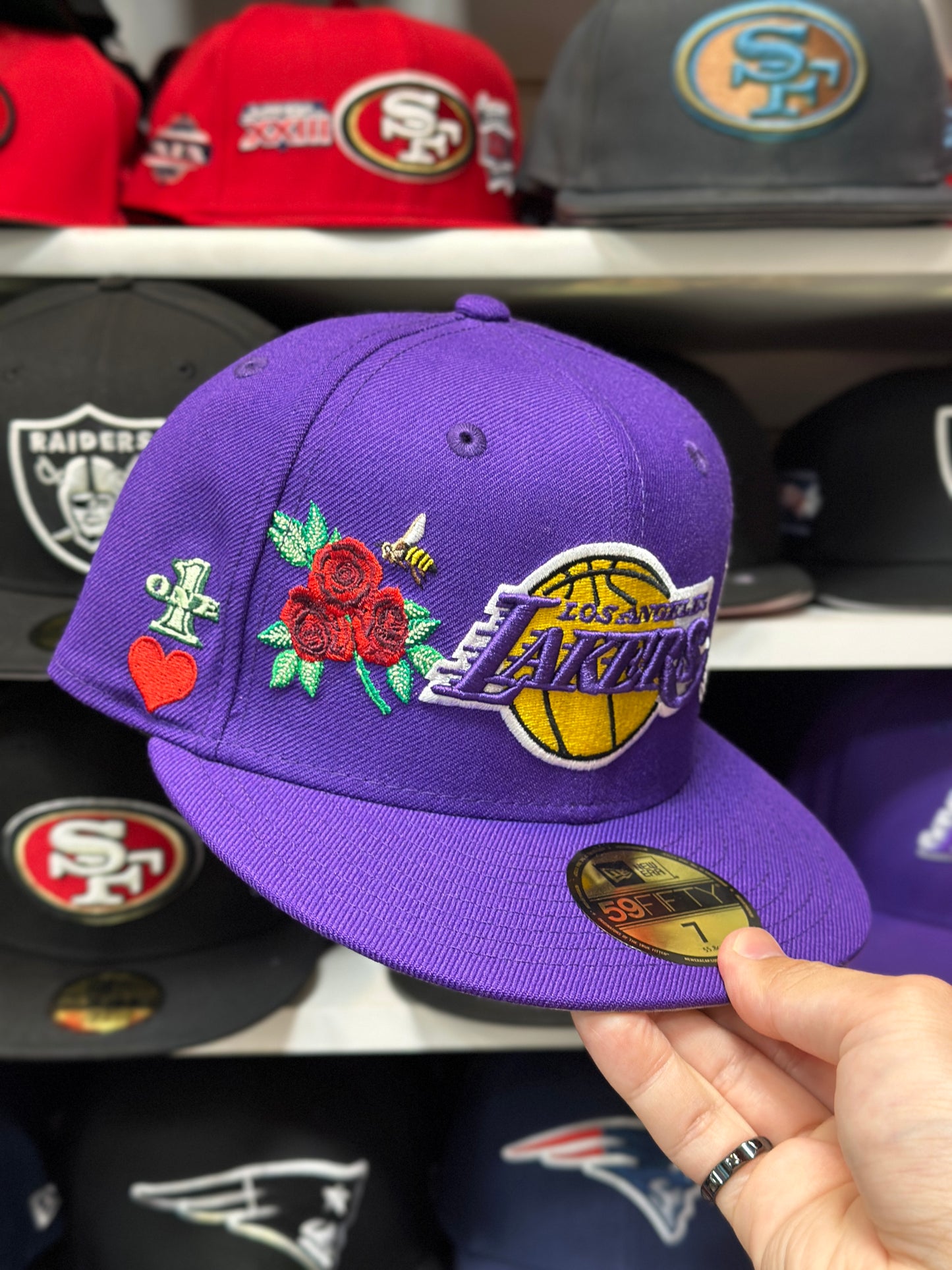 LA Lakers NBA Floral Patches | New Era 59FIFTY Fitted Cap | Purple