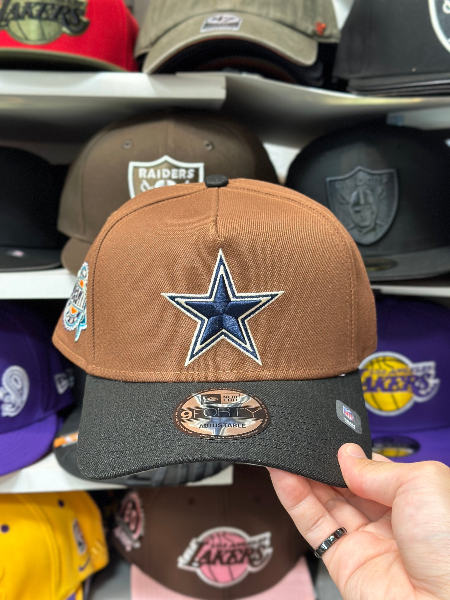 Dallas Cowboys NFL Super Bowl A-Frame Snapback | New Era 9FORTY Adjustable Snap | Brown/Black