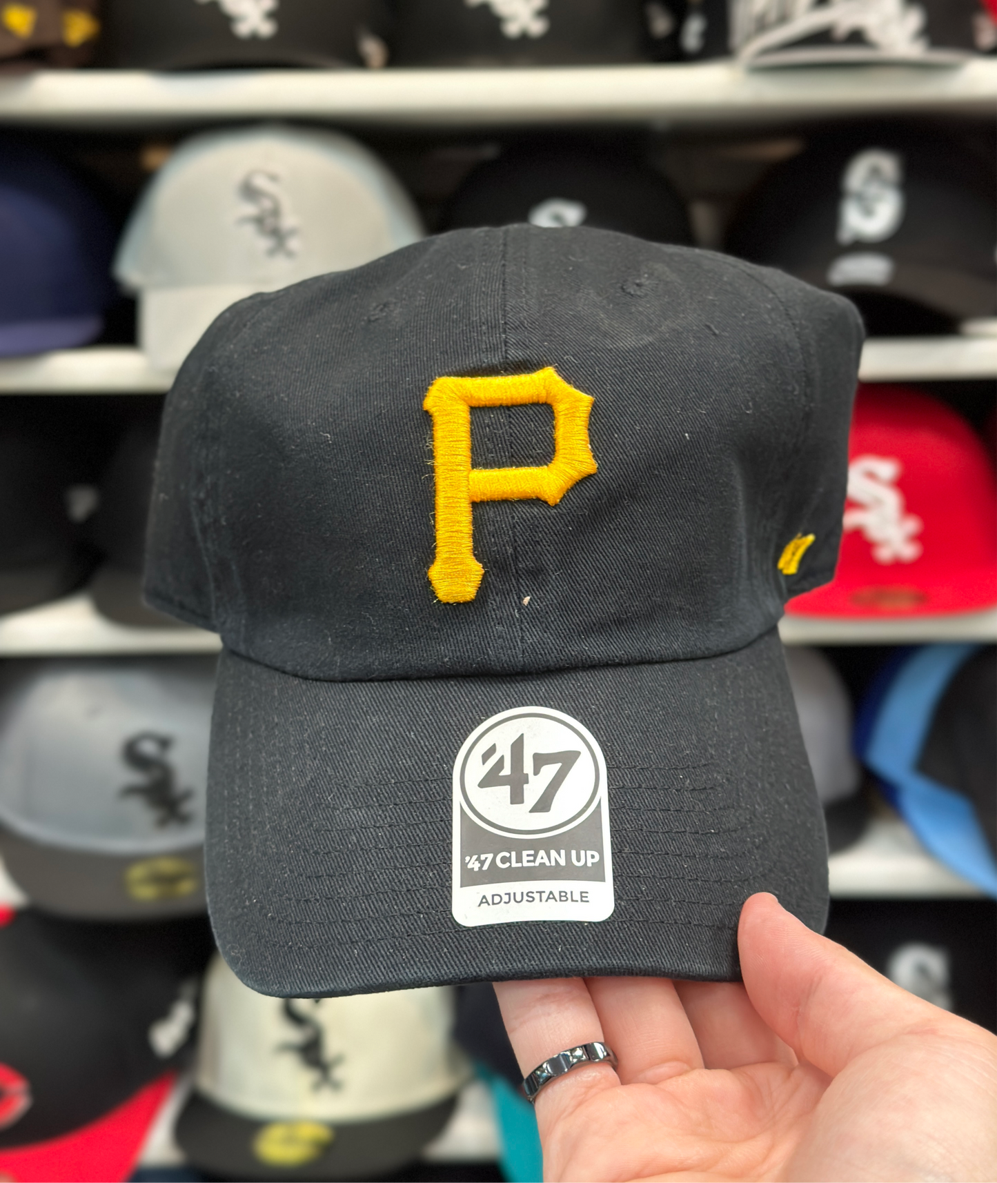 Pittsburgh Pirates NFL Dad Cap | '47 Brand Clean Up Adjustable Curve Hat | Black