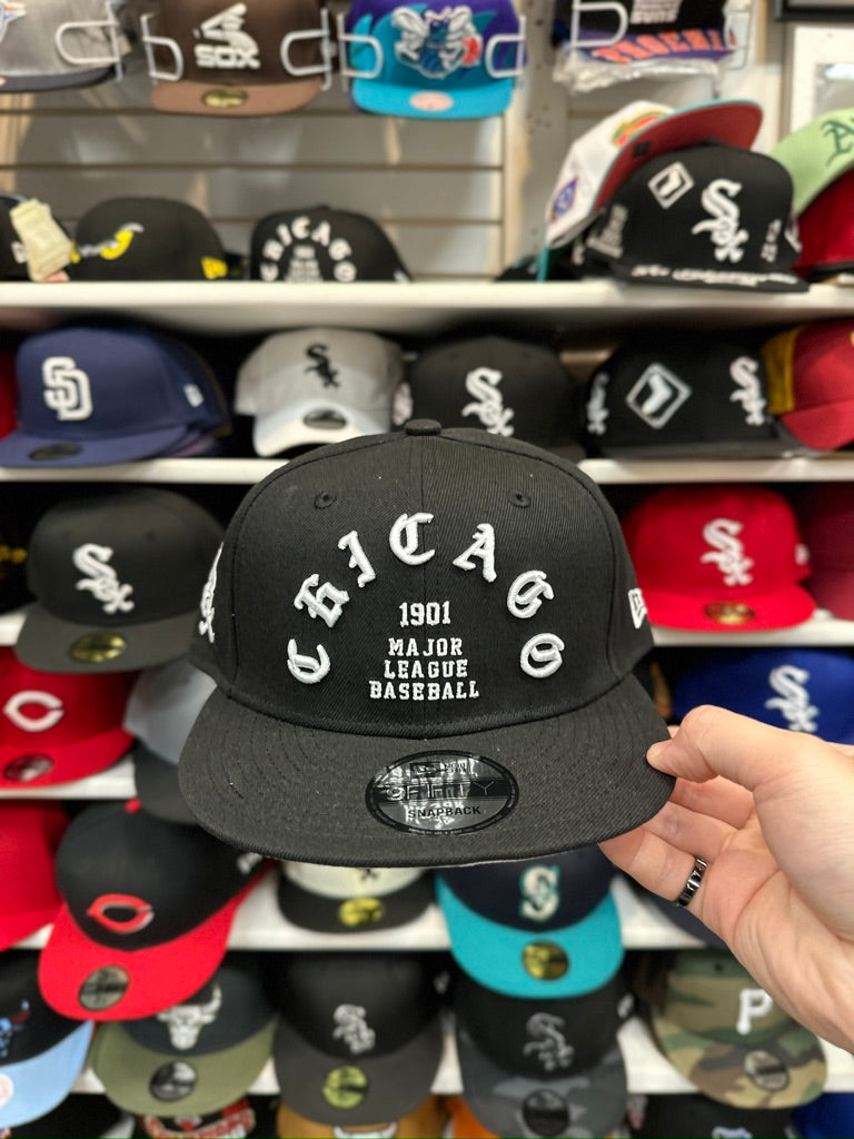 Chicago White Sox MLB Old English | New Era 9FIFTY Snapback | Black