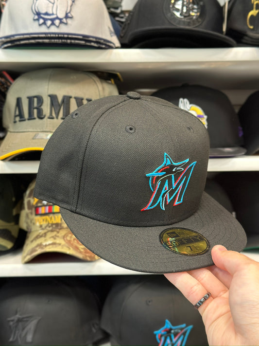 Miami Marlins MLB Fitted Hat | Classic New Era 59FIFTY Fitted Cap | Black