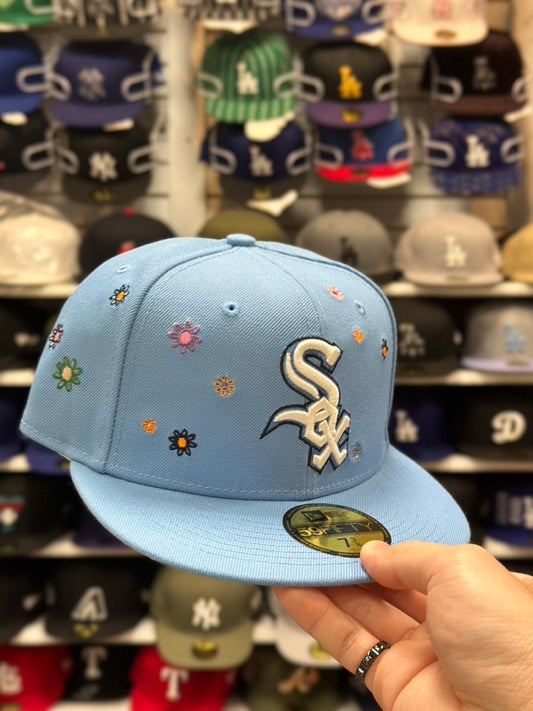 Chicago White Sox MLB Floral Patches | New Era 59FIFTY Fitted Cap | Light Blue