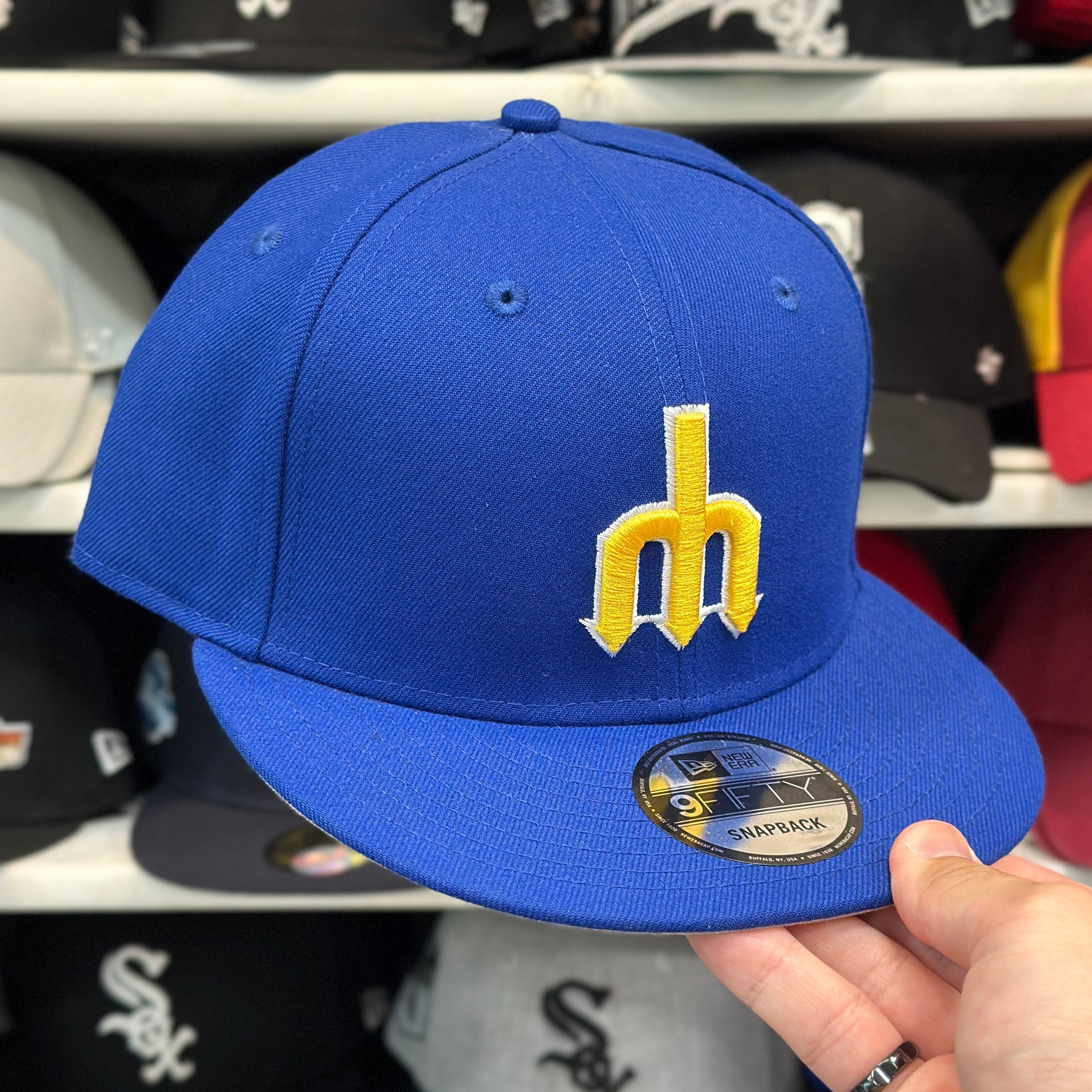 New Era Seattle Mariners 'Retro Logo' Blue 9FIFTY Snapback - Product Image