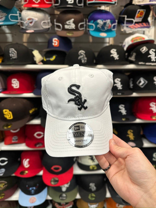 Chicago White Sox MLB Golf Cap | New Era 9TWENTY Adjustable Strap Back | Chalk