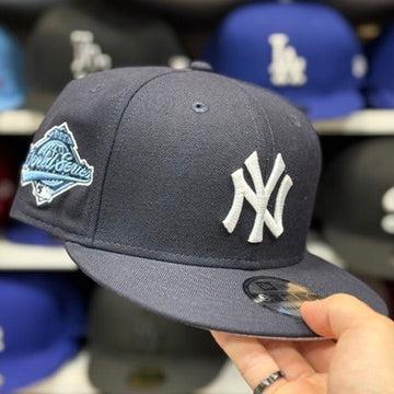 New Era New York Yankees '1998 World Series' Navy 9FIFTY Snapback | Baby Blue Paisley Under Brim - Product Image