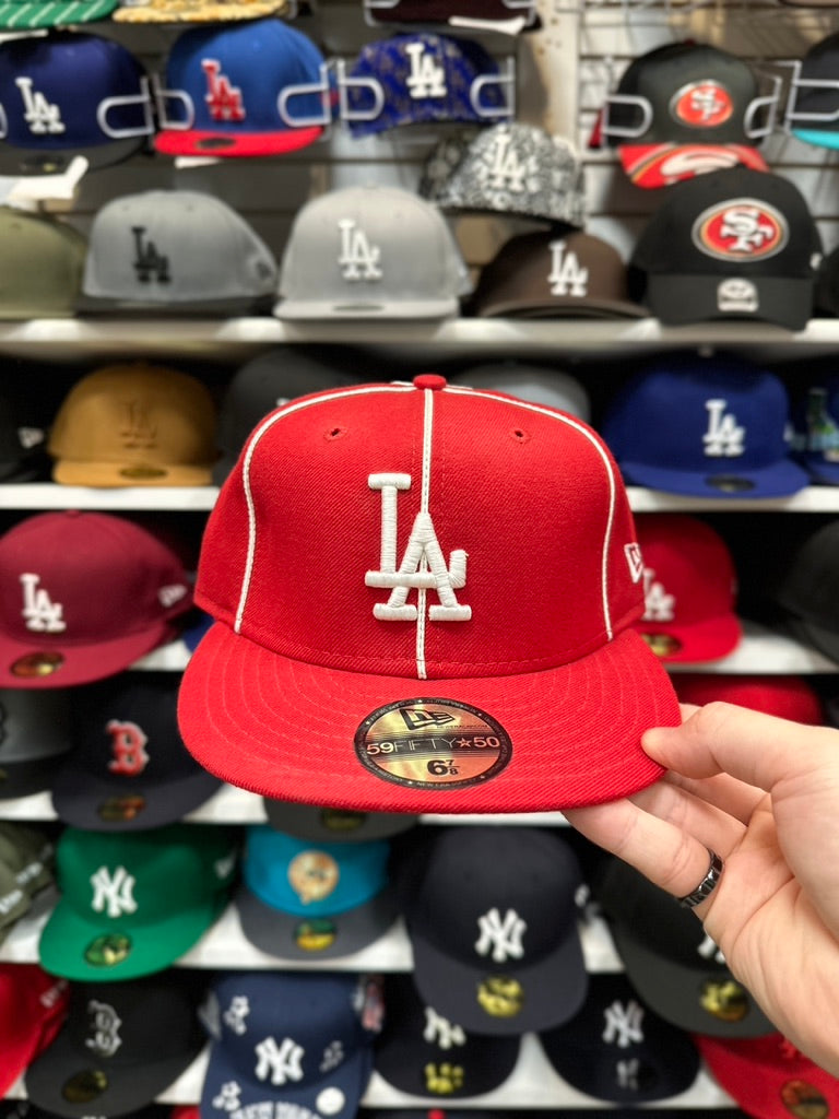 LA Dodgers MLB Vintage Red Chrome | New Era 59FIFTY Fitted Cap | Red