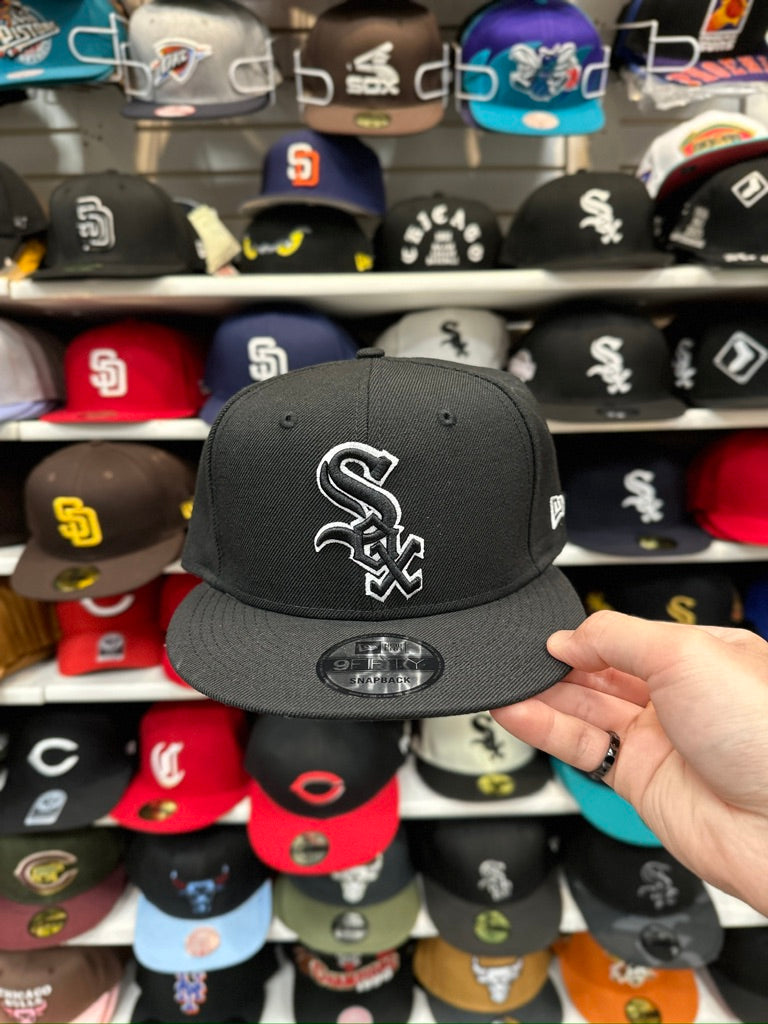 Chicago White Sox MLB Outline | New Era 9FIFTY Snapback | Black