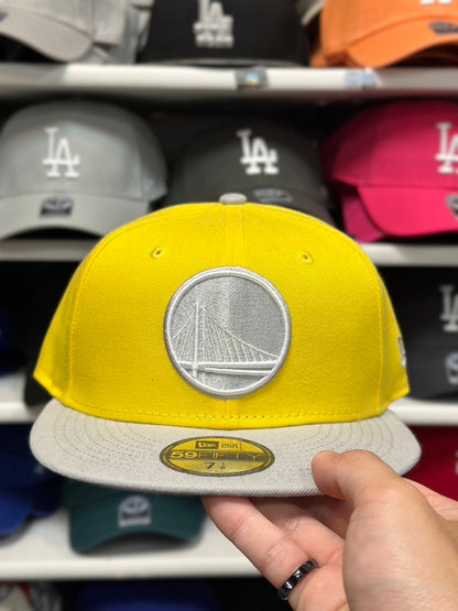 Golden State Warriors NBA Fitted Cap | New Era 59FIFTY Sized Hat | Yellow/Silver