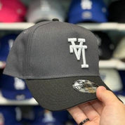 New Era Los Angeles Dodgers 'Upside Down Logo' A-Frame Dark Grey/Black 9FORTY Snapback - Product Image