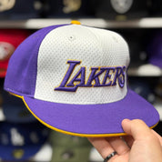 Los Angeles Lakers 'Swingman Mesh' Multicolor Reebok Fitted Hat - Product Image