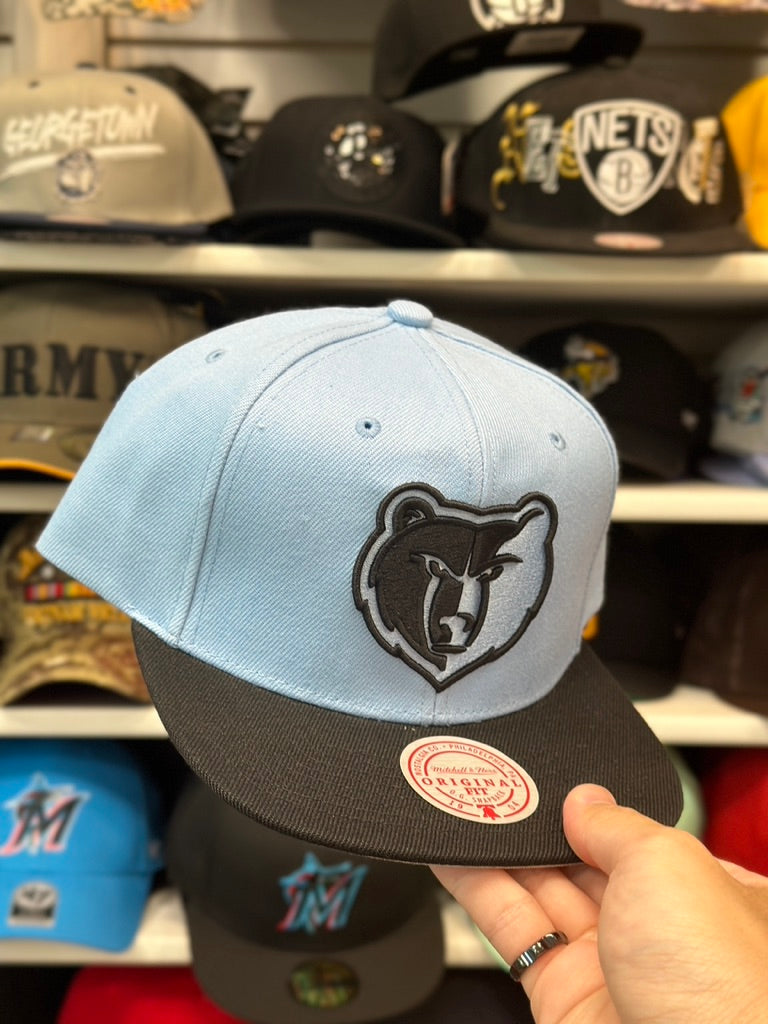 Vancouver Grizzlies NBA Snapback | Mitchell & Ness Original Fit | Light Blue/Black