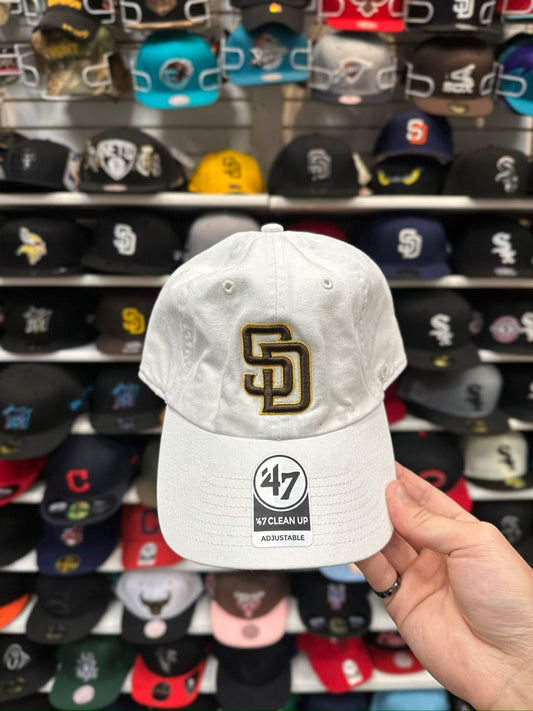 San Diego Padres MLB Dad Cap | '47 Brand Clean Up Adjustable Curve Hat | Silver