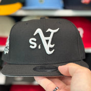 New Era Oakland Athletics Upside Down Logo '1988 World Series' Black 9FIFTY Adjustable Snapback Hat