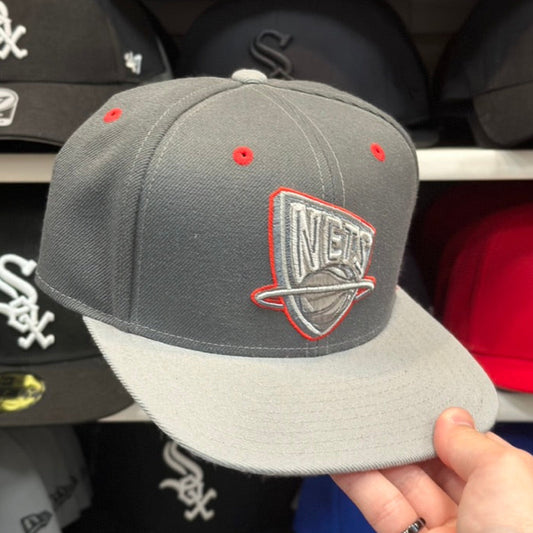 Brooklyn Nets Vintage Adidas Strapback | Gray/Red
