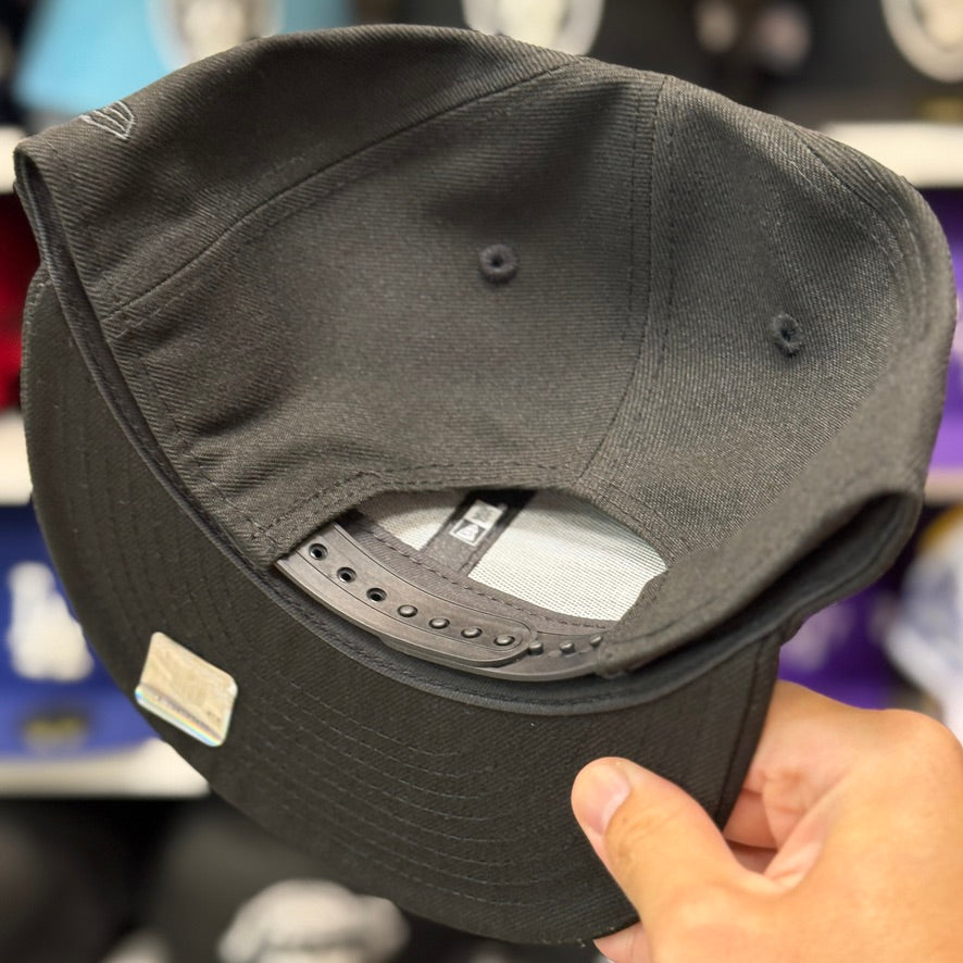 New Era Buffalo Bills All Black 9FIFTY Adjustable Snapback Hat