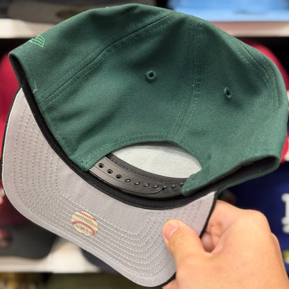 New Era New York Yankees '1999 World Series' A-Frame Dark Green/Black 9FIFTY Snapback - Product Image