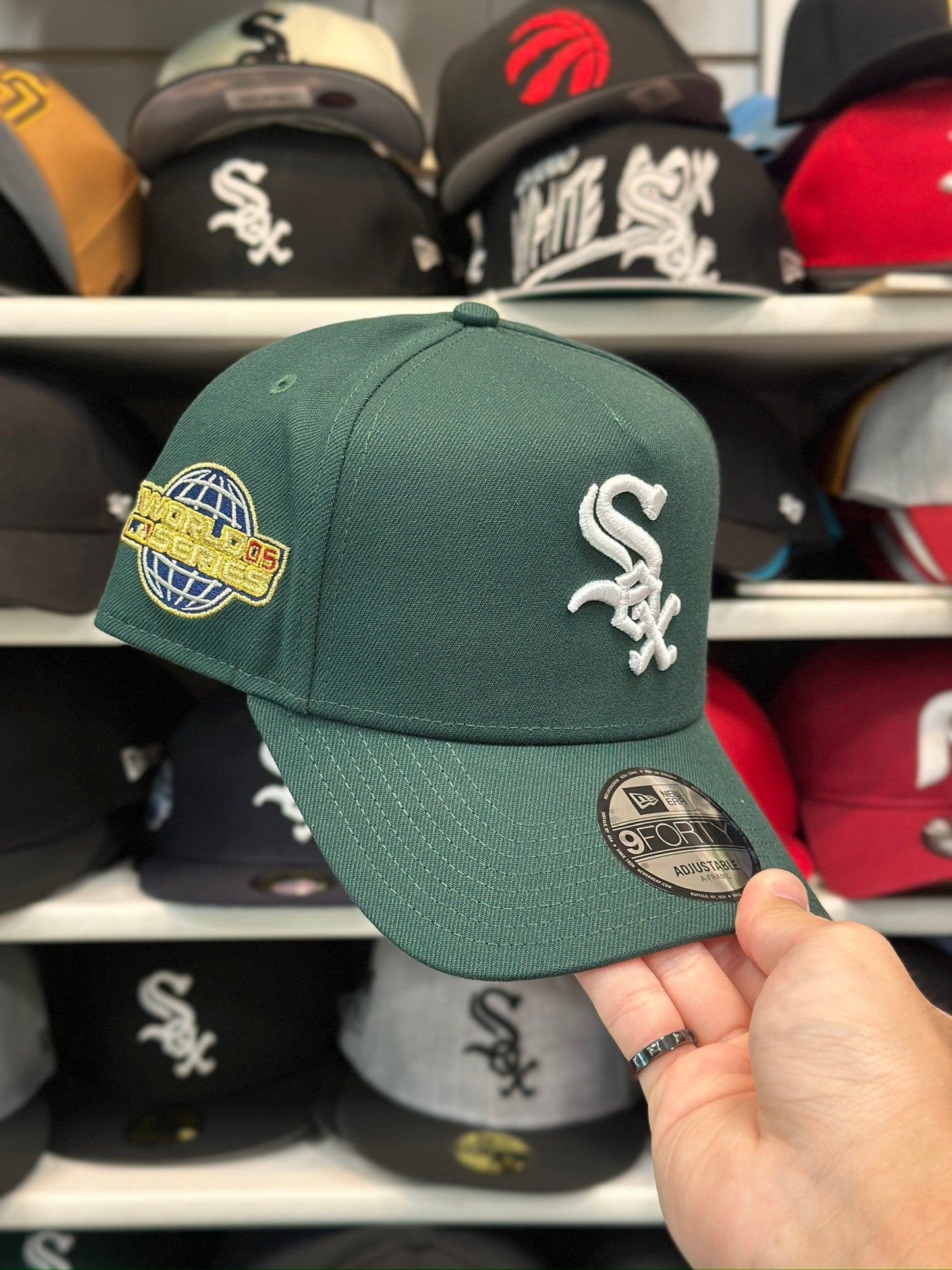 Chicago White Sox MLB '05 World Series A-Frame Snapback | New Era 9FORTY Snap | Dark Green - Pink Under Brim