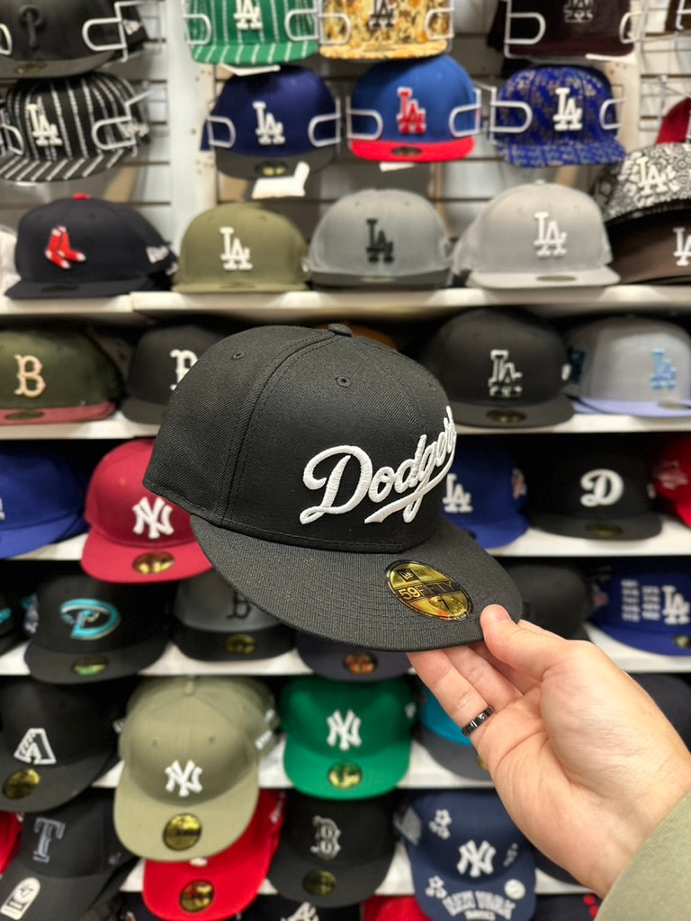 LA Dodgers MLB Script Fitted Hat | New Era 59FIFTY Sized Cap | Black