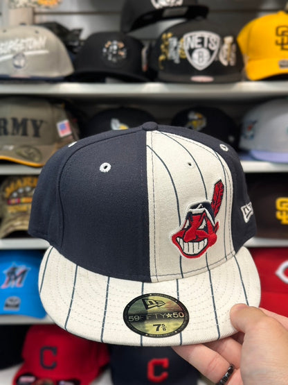 Cleveland Indians MLB Vintage Striped | New Era 59FIFTY Fitted Cap | Navy