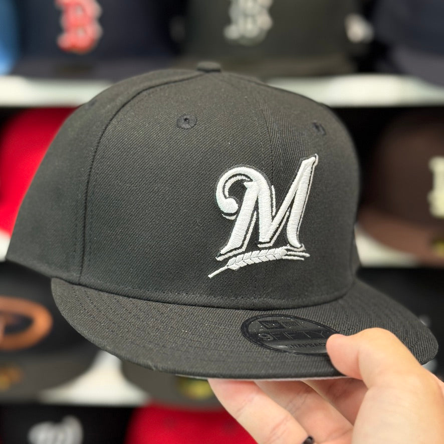 New Era Milwaukee Brewers Black 9FIFTY Snapback