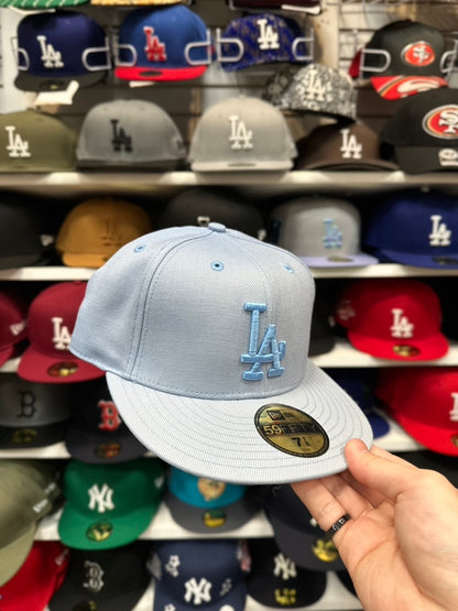 LA Dodgers MLB Vintage Cap | New Era 59FIFTY Sized Hat | Arctic Blue