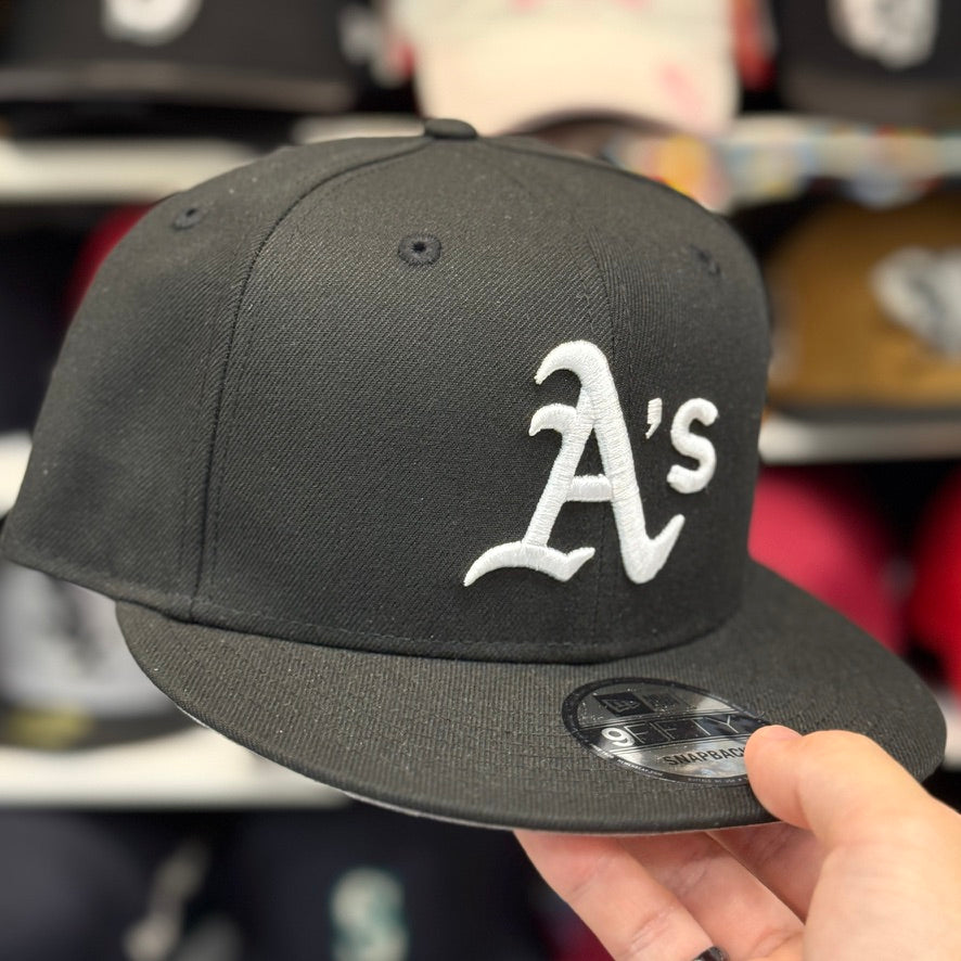 New Era Oakland Athletics Black 9FIFTY Snapback - Product Image