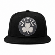 Boston Celtics Black/White Mitchell & Ness Snapback - Product Image