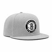 Brooklyn Nets Heather Grey Mitchell & Ness Snapback - Product Image