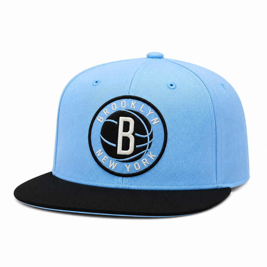 Brooklyn Nets Silver/Black Mitchell & Ness Snapback - Product Image