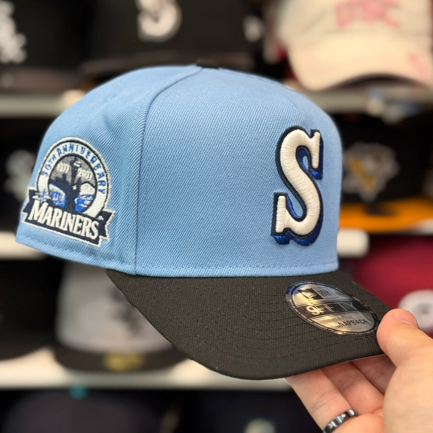 New Era Seattle Mariners '30th Anniversary' A-Frame Light Blue/Black 9FIFTY Snapback | Glow in the Dark - Product Image