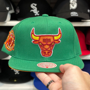 Chicago Bulls Green/Orange Mitchell & Ness Snapback - Product Image
