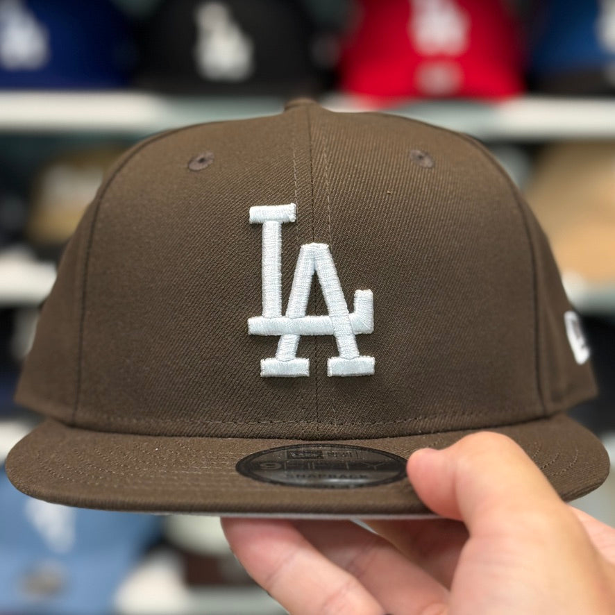 New Era Los Angeles Dodgers Brown 9FIFTY Adjustable Snapback Hat