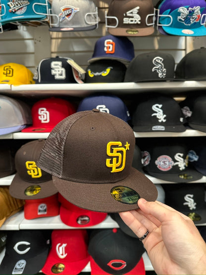 San Diego Padres MLB Star Patch Trucker | New Era 59FIFTY Fitted Cap | Brown