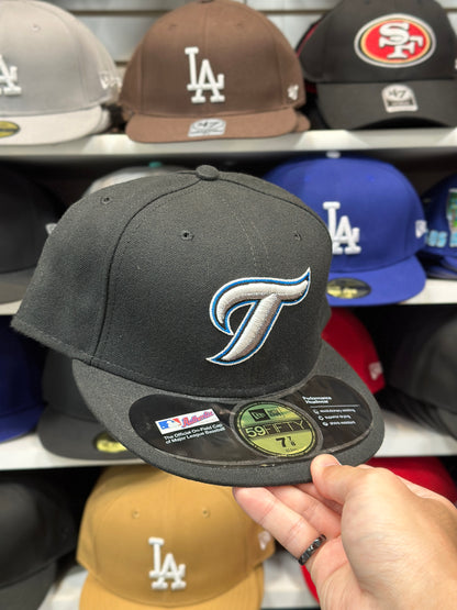 Toronto Blue Jays MLB Vintage Fitted Hat | New Era 59FIFTY Sized Cap | Black