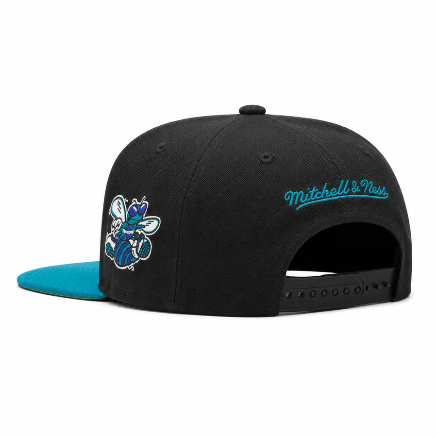 Charlotte Hornets Black/Turquoise Mitchell & Ness Adjustable Original Fit Snapback - Product Image