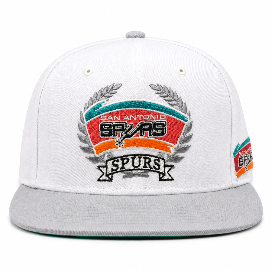 San Antonio Spurs '47 Brand Captain Adjustable Snapback - White/Silver - Product Image