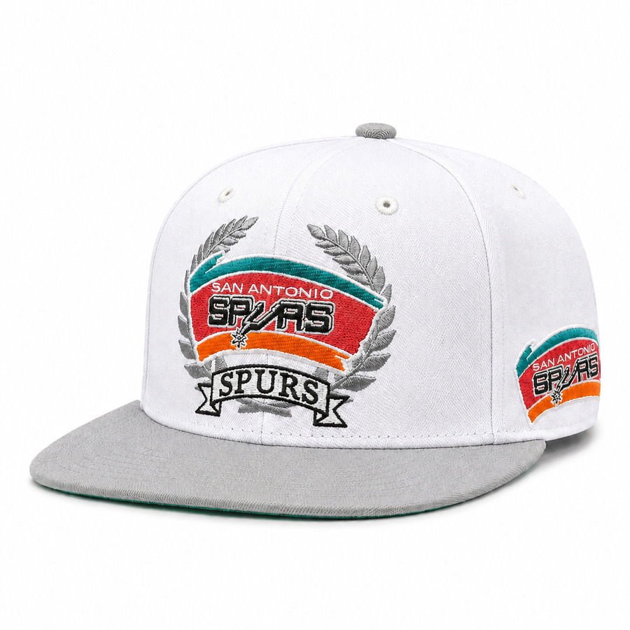 San Antonio Spurs '47 Brand Captain Adjustable Snapback - White/Silver - Product Image